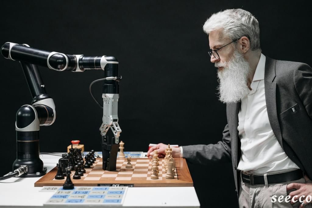 人工智能专业和智能科学与技术专业有什么区别，人工智能专业能学吗？